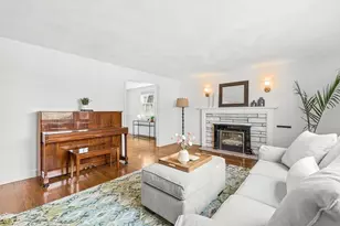 12 Wincrest Dr, Winchester, MA 01890 - Photo 5