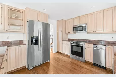 12 Wincrest Drive, Winchester, MA 01890 - Photo 9