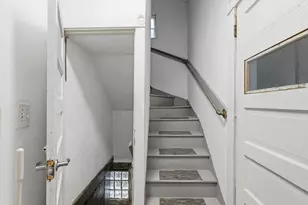 238 Tremont St, New Bedford, MA 02740 - Photo 19