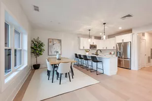 62 Foundry St, Wakefield, MA 01880 - Photo 1