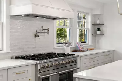 11 Woodholm Rd, Manchester by the Sea, MA 01944 - Photo 9