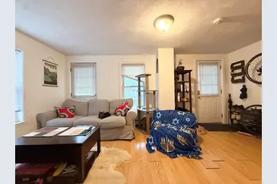 9 Marion St #2R, Somerville, MA 02143 - Photo 7