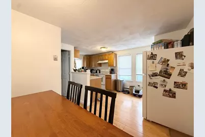 9 Marion St #2R, Somerville, MA 02143 - Photo 5