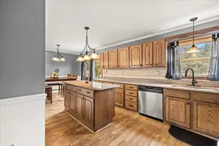 11 Margaret Rd, Taunton, MA 02718 - Photo 7