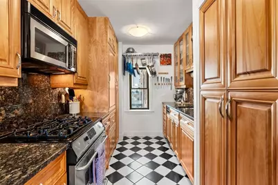 10 Cumberland Street #4, Boston, MA 02115 - Photo 17