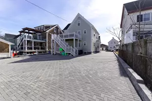 28 Tolman St, Boston, MA 02122 - Photo 3