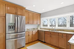 15 Edward Dr, Winchester, MA 01890 - Photo 17