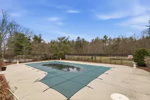 10 Nancy Rd, Easton, MA 02375 - Photo 31