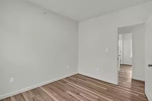 12 Alpine St, Worcester, MA 01610 - Photo 19