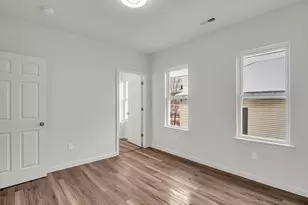 12 Alpine St, Worcester, MA 01610 - Photo 27