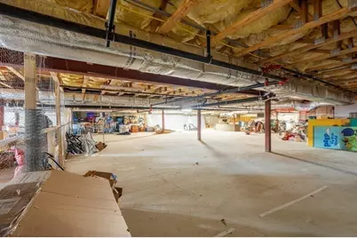 443 W Lowell Ave, Haverhill, MA 01832 - Photo 35