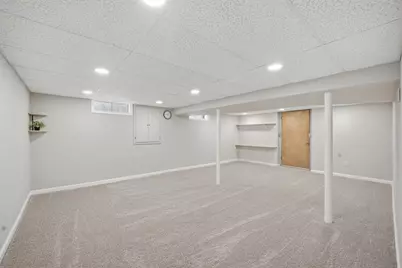 32 Oak Ln, Agawam, MA 01030 - Photo 23