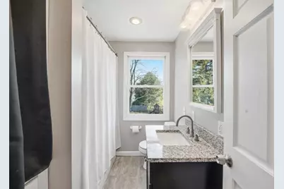 32 Oak Ln, Agawam, MA 01030 - Photo 15