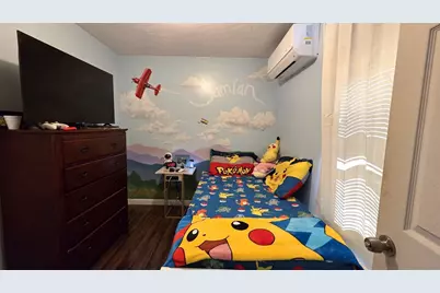 11 Walnut St, Douglas, MA 01516 - Photo 9