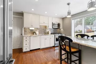 7 Wedge Ct, North Reading, MA 01864 - Photo 13