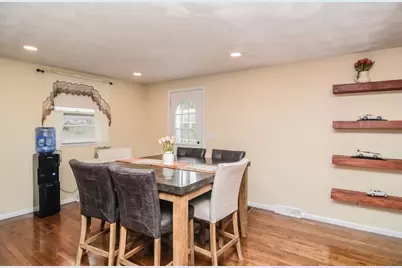 215 Trull Lane E, Lowell, MA 01852 - Photo 7