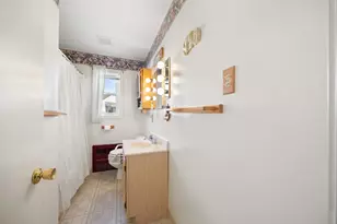 54 Mitchell Dr, Chicopee, MA 01022 - Photo 19