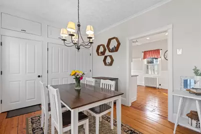 4 White Ave, Douglas, MA 01516 - Photo 9