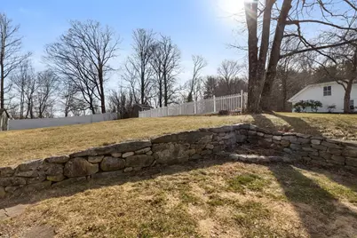 4 White Ave, Douglas, MA 01516 - Photo 25