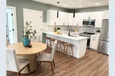 1391 Main Street #301, Walpole, MA 02081 - Photo 5