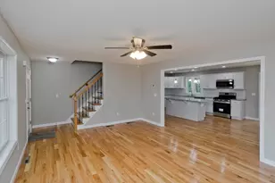147 Parkerview St, Springfield, MA 01119 - Photo 9