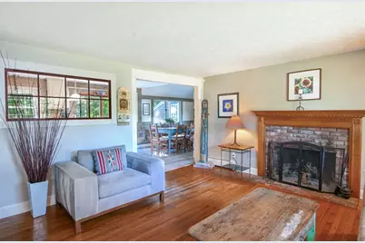 679 N Falmouth, Falmouth, MA 02556 - Photo 7