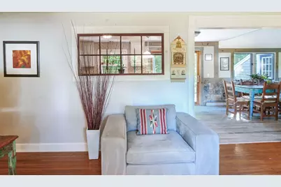 679 N Falmouth, Falmouth, MA 02556 - Photo 7