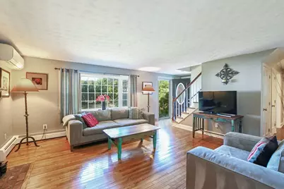 679 N Falmouth, Falmouth, MA 02556 - Photo 5