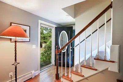 679 N Falmouth, Falmouth, MA 02556 - Photo 3