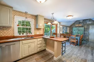 679 N Falmouth, Falmouth, MA 02556 - Photo 11