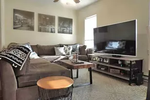 14 Schrepel Pl, Boston, MA 02127 - Photo 9