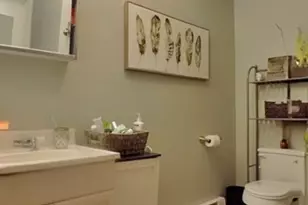 14 Schrepel Pl, Boston, MA 02127 - Photo 5