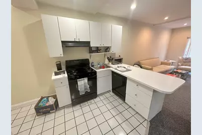 550 E 3rd St, Boston, MA 02127 - Photo 11