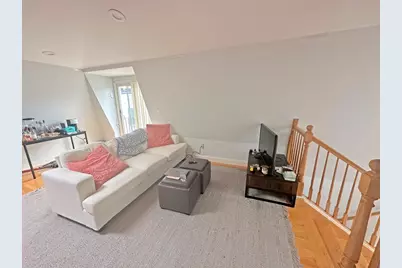 550 E 3rd St, Boston, MA 02127 - Photo 5