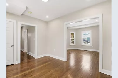 37 Stavely St, Lowell, MA 01852 - Photo 11