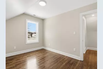 37 Stavely St, Lowell, MA 01852 - Photo 19