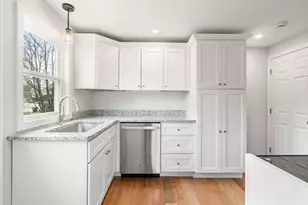 96-98 Uncatena Ave, Worcester, MA 01606 - Photo 9