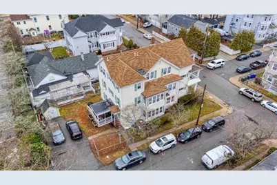 93 Osborn St, Fall River, MA 02724 - Photo 3