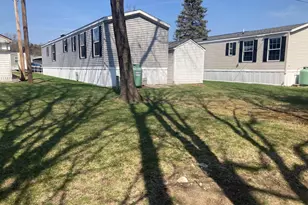 556 Central St, Leominster, MA 01453 - Photo 13