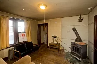 1019 Burnett Rd, Chicopee, MA 01020 - Photo 17