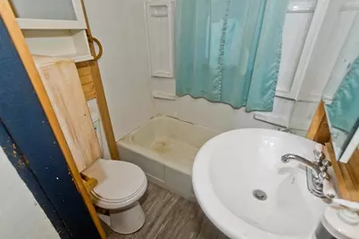 1019 Burnett Rd, Chicopee, MA 01020 - Photo 11