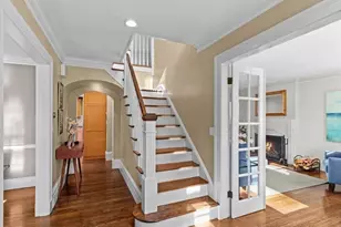 8 Tennyson Rd, Wellesley, MA 02481 - Photo 3