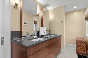 8 Tennyson Rd, Wellesley, MA 02481 - Photo 27