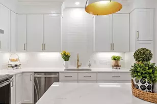 89 Oliver Pond Cir, Franklin, MA 02038 - Photo 3