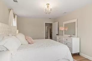 89 Oliver Pond Cir, Franklin, MA 02038 - Photo 15