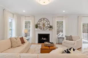 89 Oliver Pond Cir, Franklin, MA 02038 - Photo 5