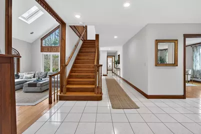 204 Coventry Ln, North Andover, MA 01845 - Photo 5