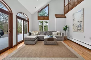 204 Coventry Ln, North Andover, MA 01845 - Photo 19