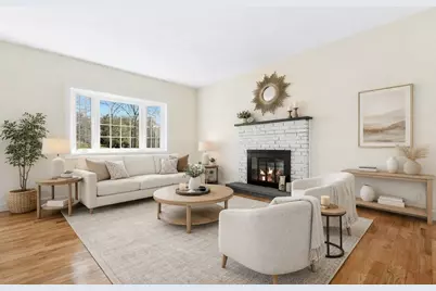 9 Heritage St, Shrewsbury, MA 01545 - Photo 5