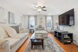 15 G, Boston, MA 02127 - Photo 1